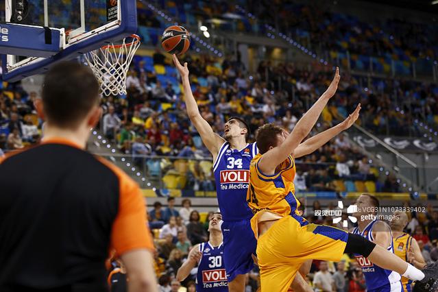 意甲主帅年薪榜：孔蒂、阿莱格里前2，斯帕莱蒂第4，齐沃第8（意甲主帅薪酬排名：孔蒂、阿莱格里包揽前二，斯帕莱蒂居第4，齐沃第8）