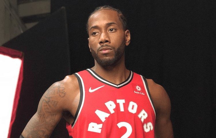 想踢好球，先学会“看”比赛（踢好球的第一课：学会“看”比赛）